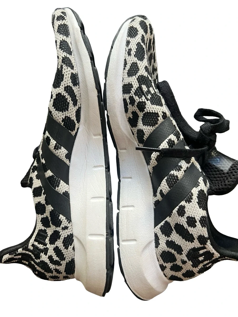 Adidas Swift Run Women's Leopard Print Running Shoes Black & White Size 7.5